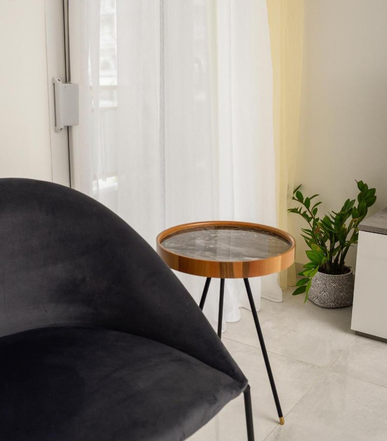 Blu & Marrone Suites-Parking Included Thessaloniki Exterior foto